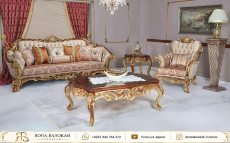 Desain Ruang Tamu Ukiran Sofa Klasik Mewah Gold Cream