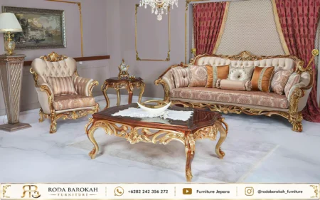 Desain Ruang Tamu Ukiran Sofa Klasik Mewah Gold Cream